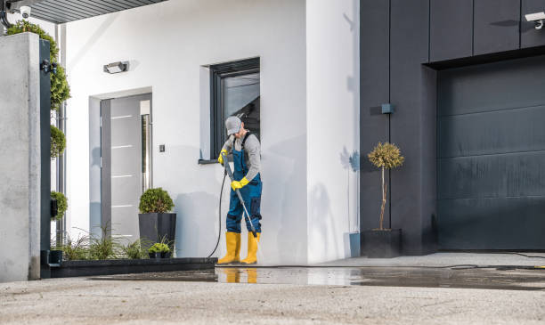 Best Commercial Pressure Washing in Lake Dalecarlia, IN